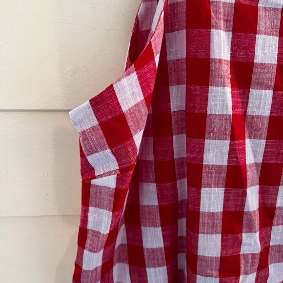 *NWT* ALTAR'D STATE Red & White Checkered Sleeveless Top w/Buttons - Picture 3 of 11